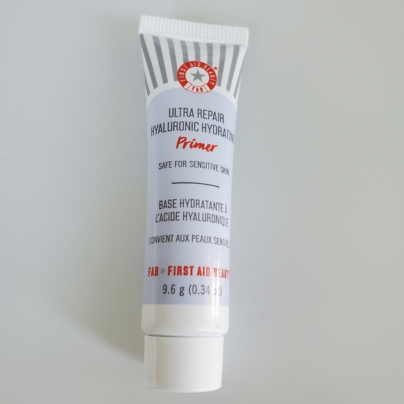 First Aid Beauty Makeup First Aid Beauty Ultra Repair Hyaluronic